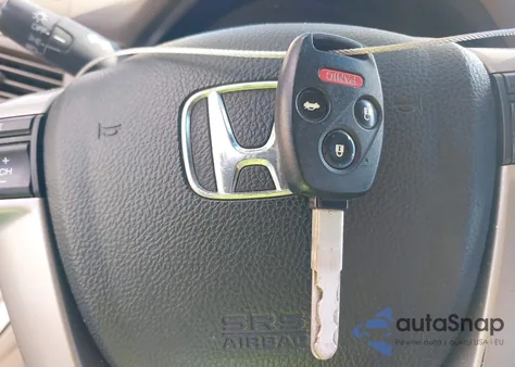 2009 Honda Accord 2.4 Lx from USA, damaged, VIN JHMCP263X9C006629